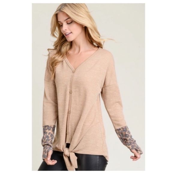 011-V-NECK Button Up Fall Top - Picture 1 of 3